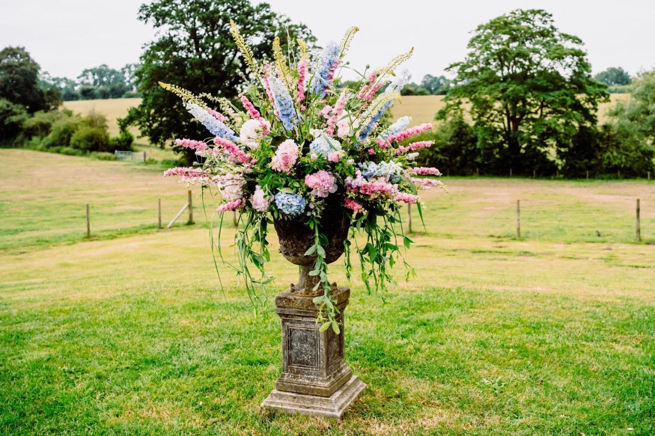 Slapton Manor Towcester Buitenkant foto